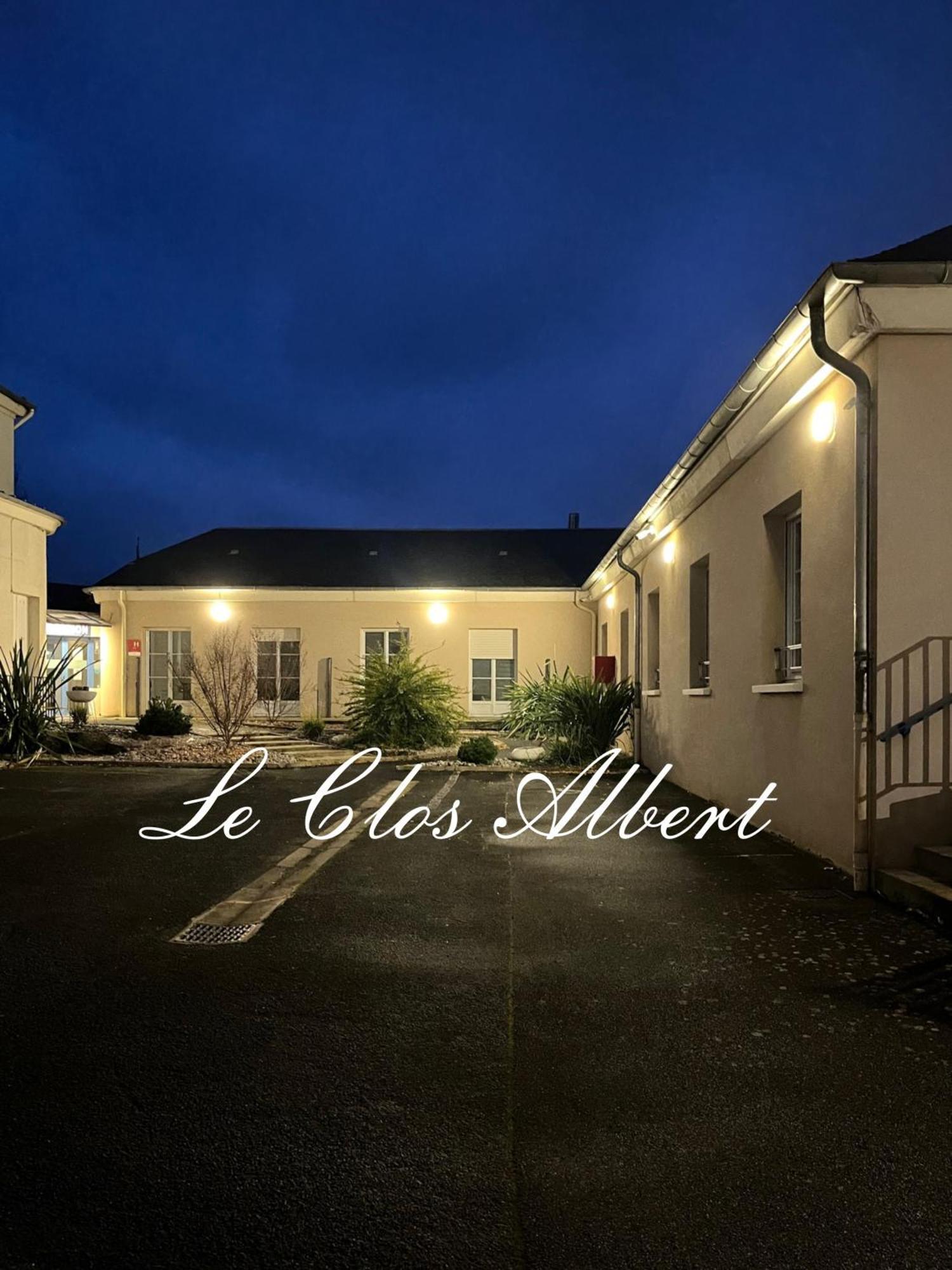 Le Clos Albert Loudun Exteriér fotografie