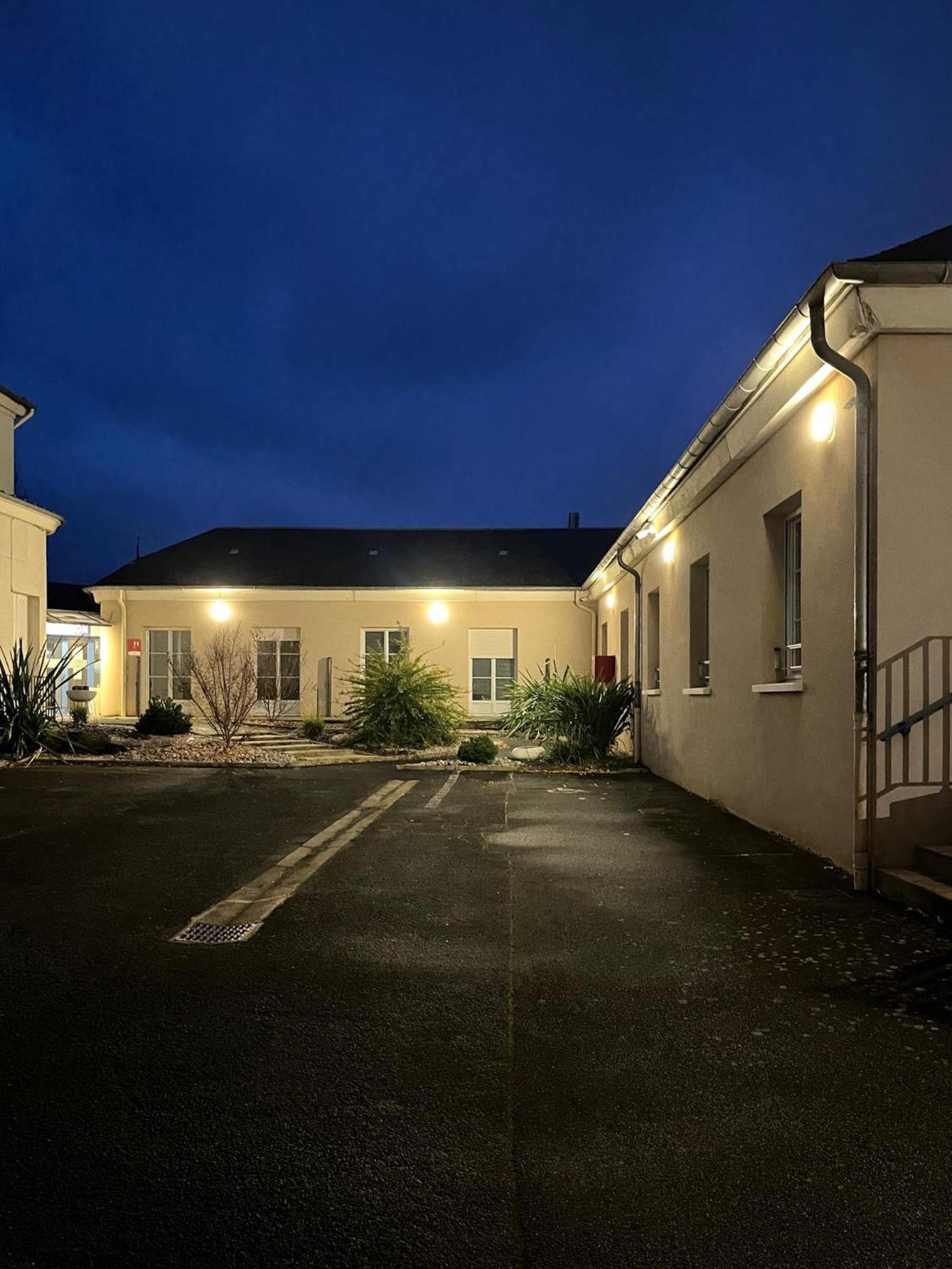 Le Clos Albert Loudun Exteriér fotografie