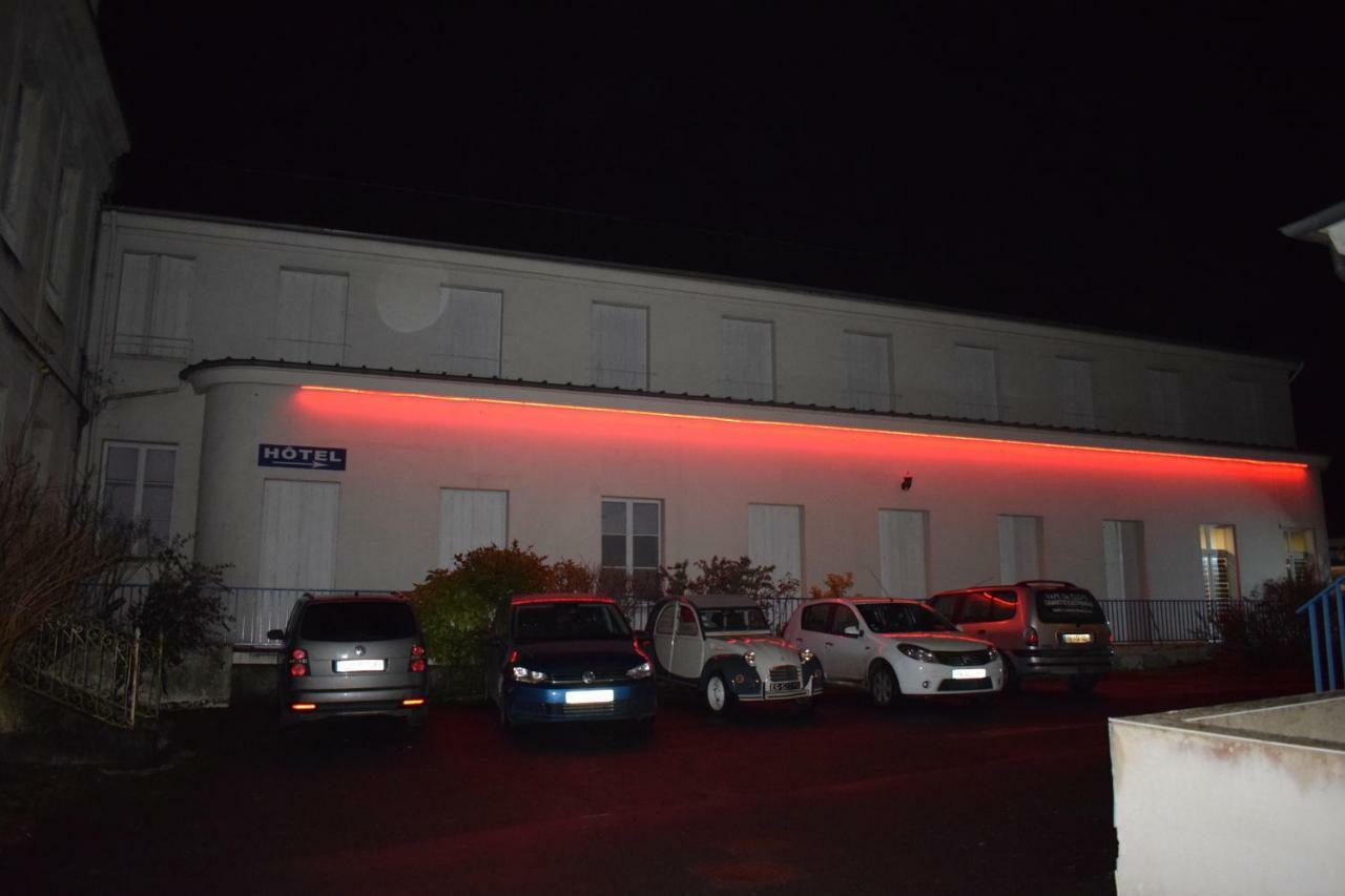 Le Clos Albert Loudun Exteriér fotografie